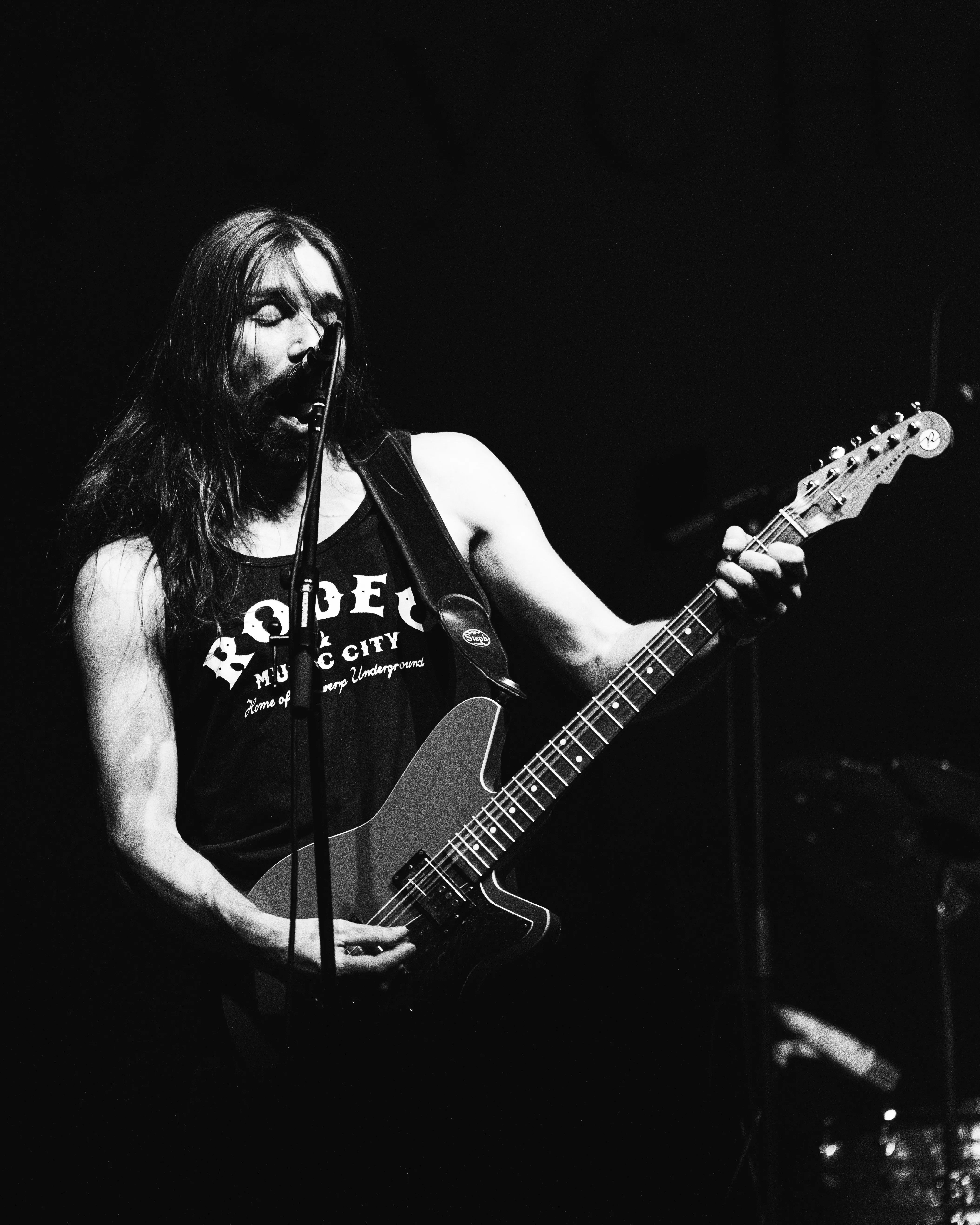33